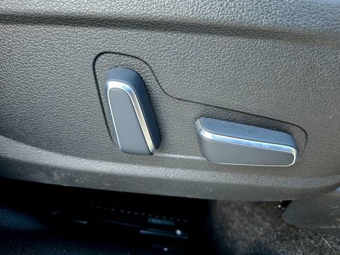 Used 2023 Hyundai Santa Fe Calligraphy image 28