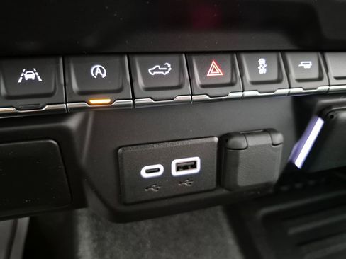 New 2026 Chevrolet Silverado 1500 W/T w/ WT Value Package image 19