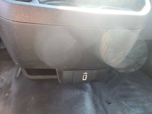 Used 2017 Ford Transit 250 130 Low Roof image 24