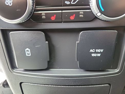 Certified 2024 Ford Explorer Limited w/ Limited Technology Package AWD/4WD image 16