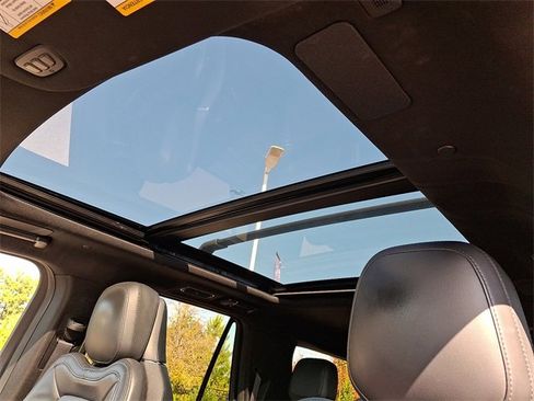 Certified 2023 Lincoln Navigator L Reserve image 14