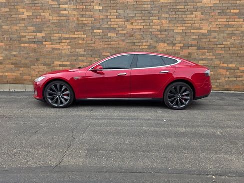 Used 2014 Tesla Model S P85 image 6
