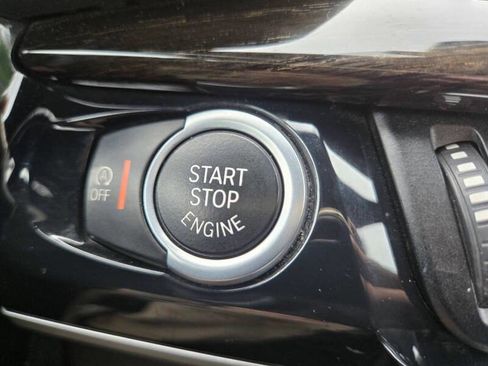 Used 2014 BMW X5 xDrive35d AWD/4WD image 16