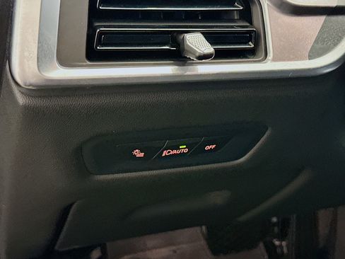 Used 2024 BMW X5 xDrive40i image 17