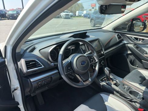 Used 2023 Subaru Crosstrek 2.5i Limited image 4