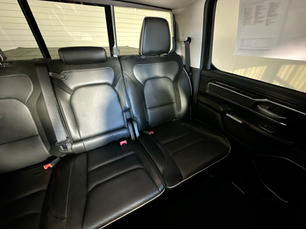 Used 2022 RAM 1500 Laramie AWD/4WD image 14