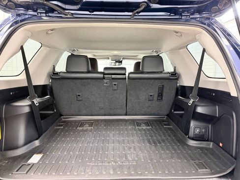 Used 2020 Toyota 4Runner Limited AWD/4WD image 30