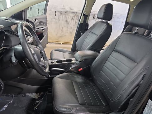 Used 2014 Ford Escape Titanium w/ Equipment Group 401A FWD image 14