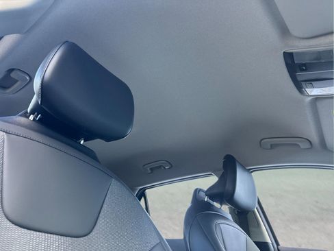 Certified 2024 Kia Niro Wind image 17