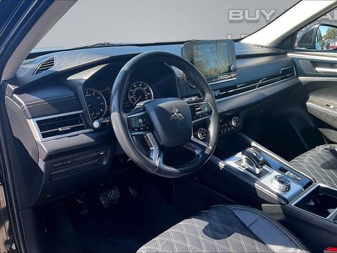 Used 2022 Mitsubishi Outlander SEL AWD/4WD image 14