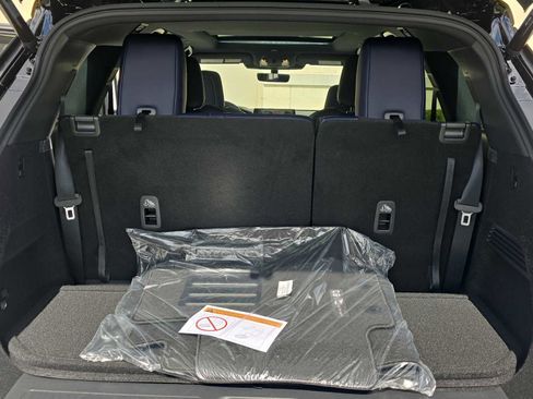 New 2026 INFINITI QX60 Sport w/ Dark Cargo Package image 30