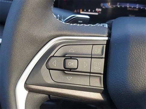 New 2026 Jeep Grand Cherokee Altitude AWD/4WD image 22