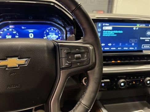 Used 2025 Chevrolet Silverado 1500 High Country w/ Technology Package AWD/4WD image 21