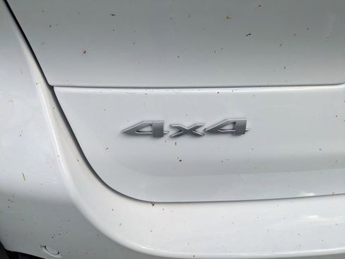 New 2025 Jeep Grand Cherokee Laredo AWD/4WD image 30
