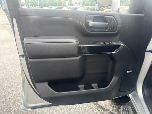 Used 2022 GMC Sierra 2500 Denali AWD/4WD image 18
