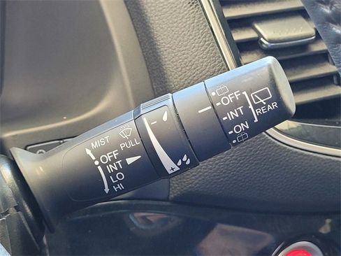 Used 2020 Honda Pilot Touring image 31