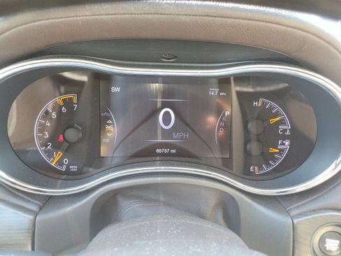 Used 2020 Jeep Grand Cherokee Overland image 24