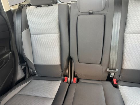 Used 2018 Ford Escape SE w/ SE Sync 3 Package AWD/4WD image 24