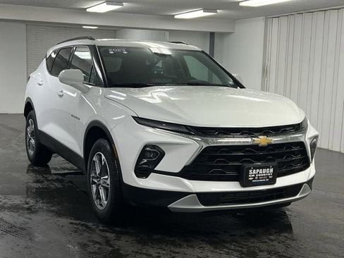 Certified 2023 Chevrolet Blazer LT w/ Convenience Package image 1