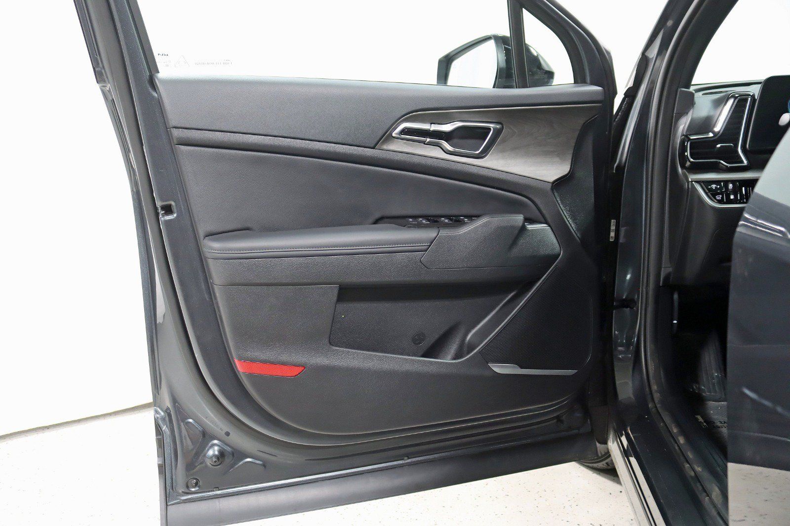 Used 2024 Kia Sportage X-Line AWD/4WD image 30