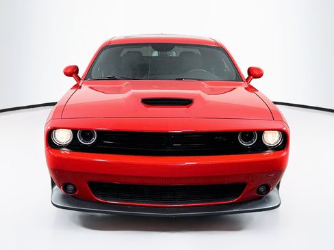 Used 2022 Dodge Challenger R/T w/ Blacktop Package RWD image 2