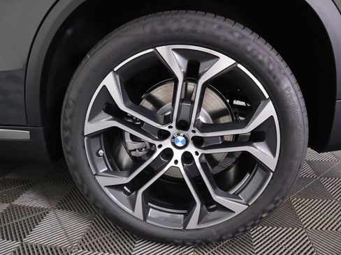 New 2026 BMW X5 sDrive40i w/ Climate Comfort Package image 32