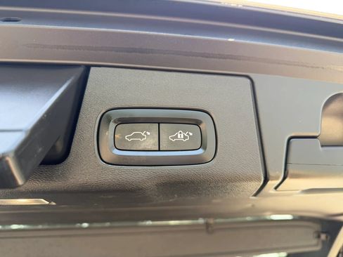 Used 2019 Volvo XC60 T5 Inscription w/ Protection Package Premier FWD image 14
