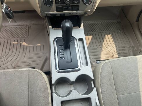 Used 2011 Ford Escape XLT w/ 201A Rapid Spec Order Code AWD/4WD image 15