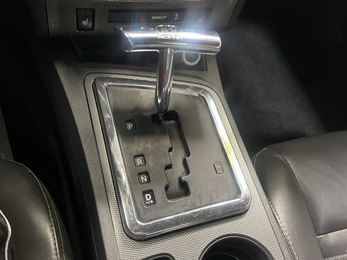 Used 2013 Dodge Challenger R/T RWD image 10
