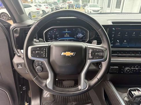 Used 2024 Chevrolet Silverado 1500 LTZ w/ Technology Package AWD/4WD image 27