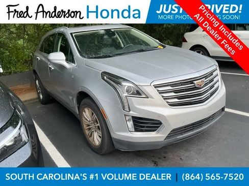 Used 2017 Cadillac XT5 Luxury w/ Driver Awareness Package FWD image 1