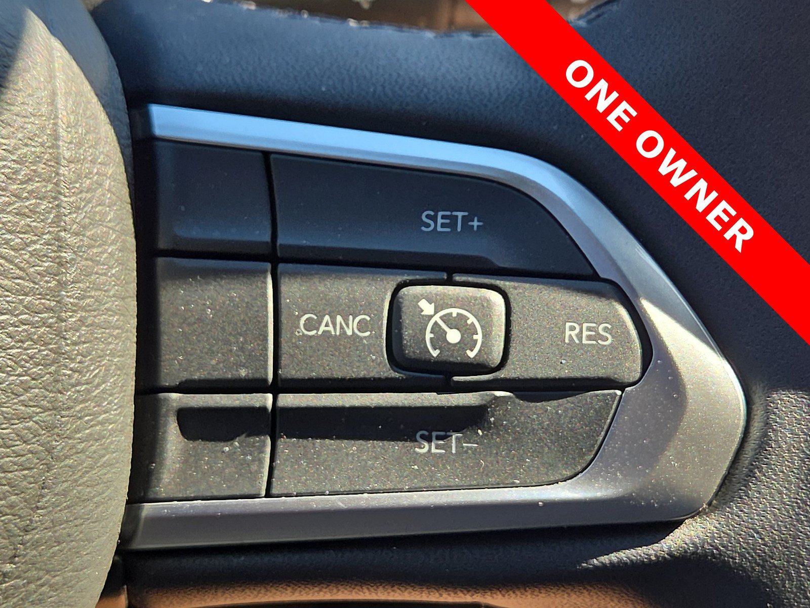 Used 2025 Jeep Compass Latitude w/ Convenience Group AWD/4WD image 22