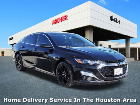 Used 2020 Chevrolet Malibu RS image 1