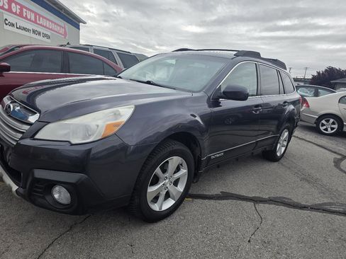 Used 2013 Subaru Outback 2.5i Limited w/ Moonroof Pkg image 1