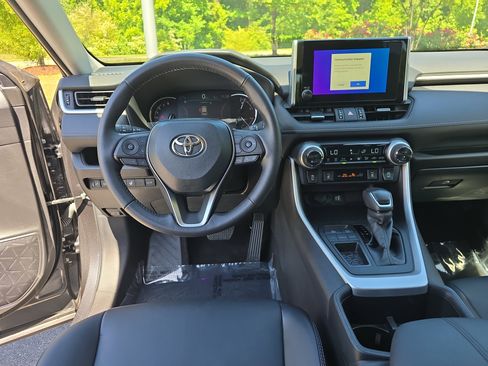 Certified 2023 Toyota RAV4 XLE Premium FWD image 17