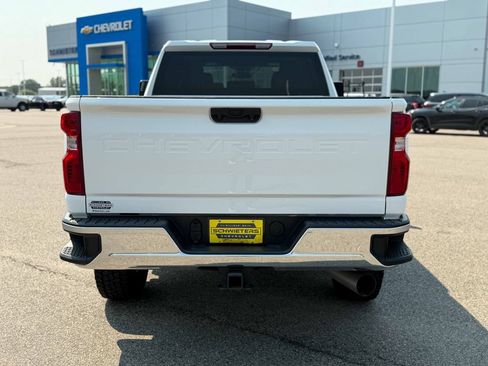 Used 2025 Chevrolet Silverado 2500 LT w/ Convenience Package AWD/4WD image 7