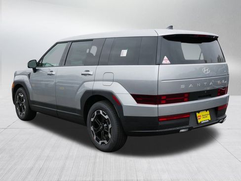 New 2026 Hyundai Santa Fe SE image 3