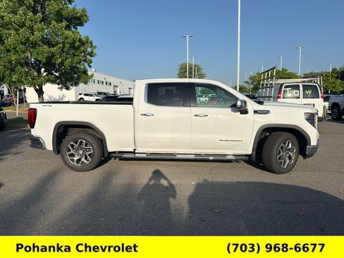 Certified 2023 GMC Sierra 1500 SLT w/ SLT Convenience Package AWD/4WD image 8