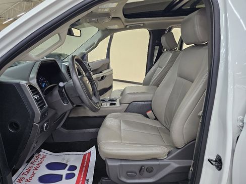 Used 2020 Ford Expedition XLT w/ Equipment Group 202A image 19
