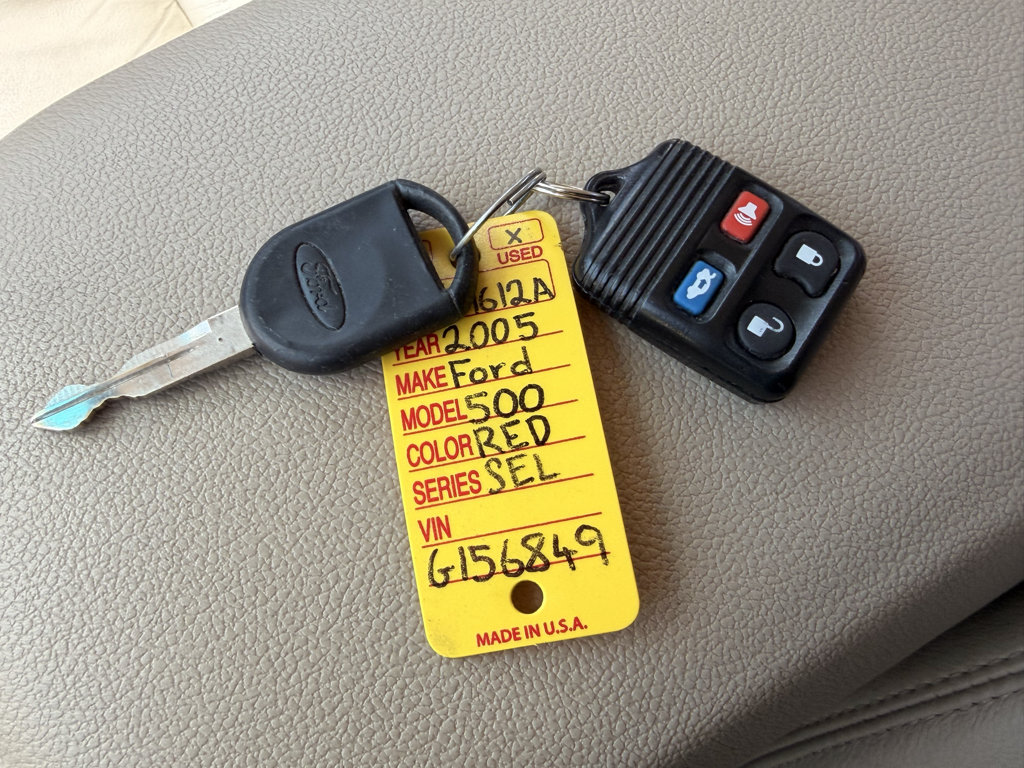 Used 2005 Ford Five Hundred SEL AWD/4WD image 26