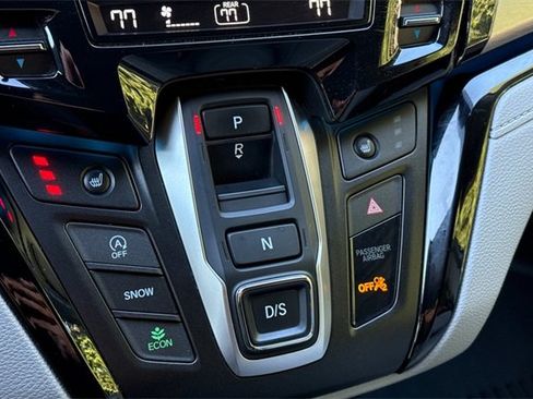 Used 2023 Honda Odyssey Touring image 28