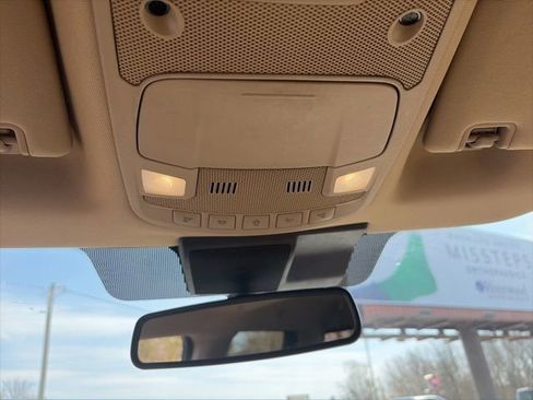 Used 2018 Ford F150 Lariat w/ Equipment Group 502A Luxury AWD/4WD image 16