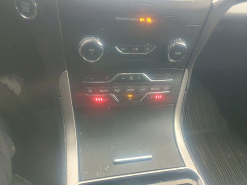 Certified 2020 Ford Edge SEL w/ Convenience Package image 27