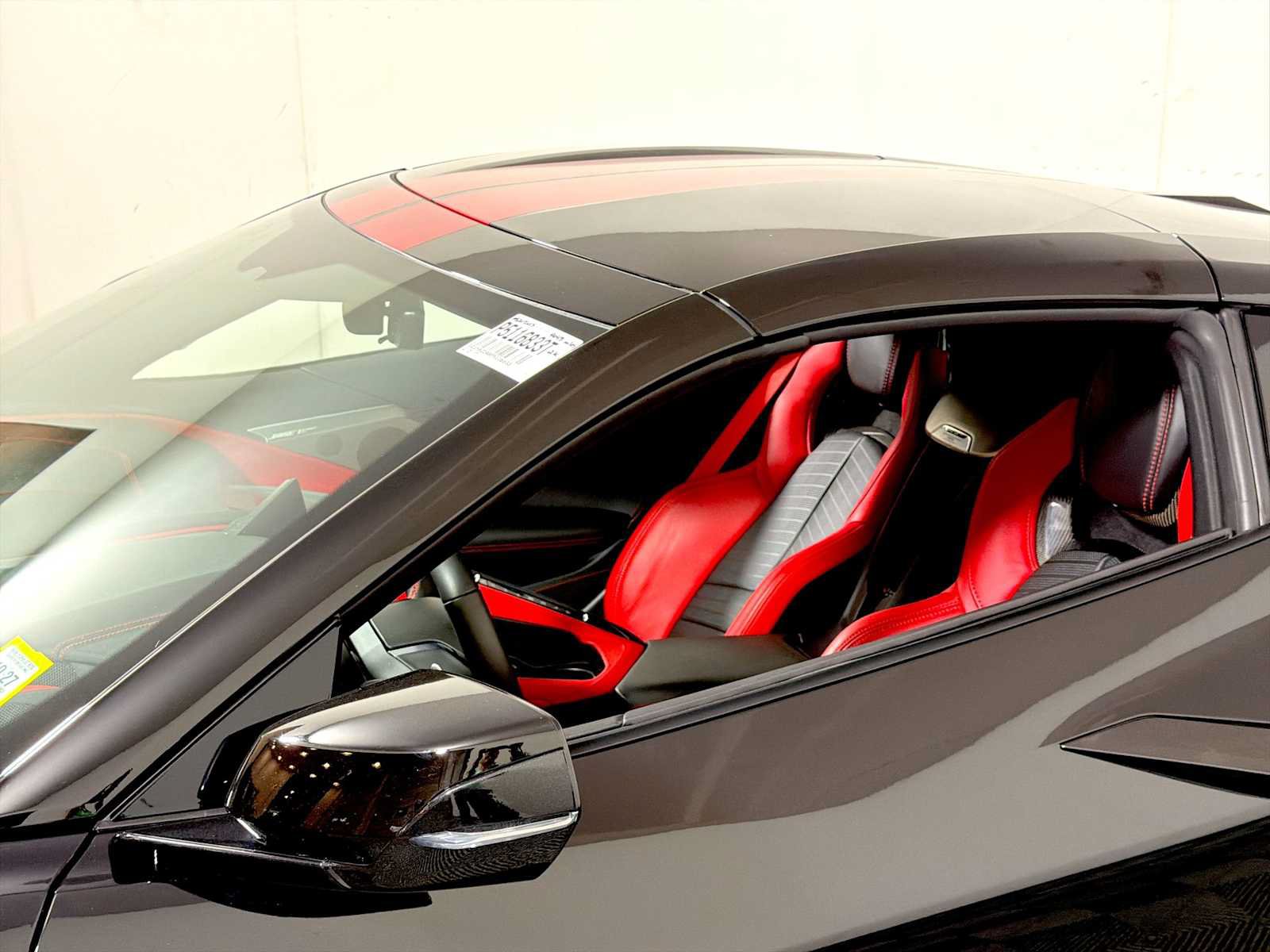 Used 2023 Chevrolet Corvette Stingray Preferred Cpe w/ Z51 Performance Package RWD image 27