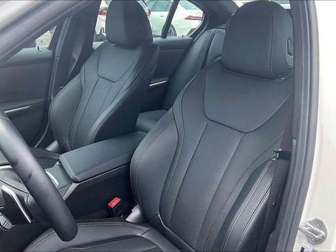 Used 2024 BMW 330e w/ Convenience Package RWD image 27