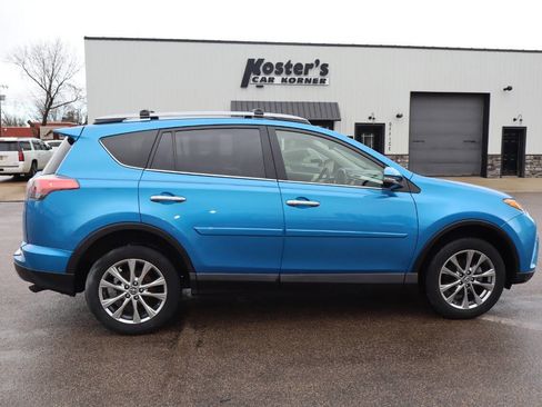 Used 2017 Toyota RAV4 Limited image 9