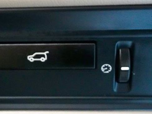 Used 2014 Land Rover Range Rover Sport HSE image 34