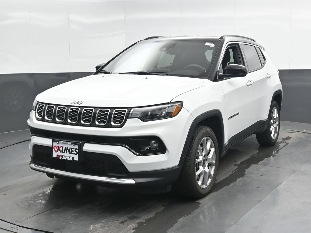 Used 2025 Jeep Compass Limited AWD/4WD image 6