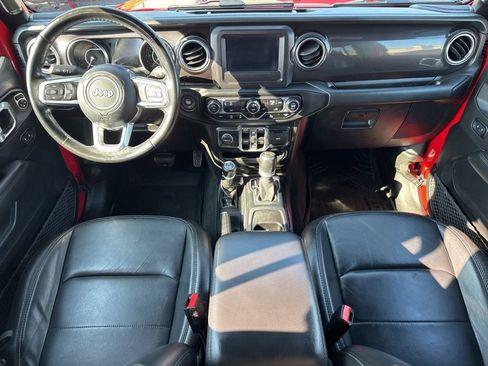 Used 2021 Jeep Wrangler Unlimited Sahara AWD/4WD image 23
