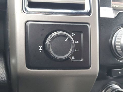 Used 2015 Ford F150 Lariat w/ Equipment Group 502A Luxury image 25